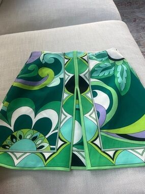Zara Green Retro Print Mini Skirt
